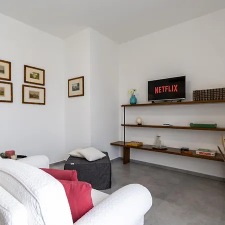 Apartment 85 - Cozy - Wi-fi - Netflix Arona
